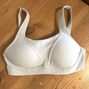 Lululemon Periwinkle/Dusky Blue Sports Bra Size 32C
